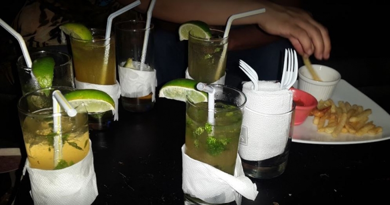 Karaoke El Canto Bar After Office